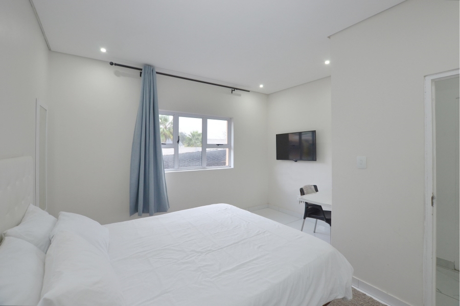 2 Bedroom Property for Sale in Kenridge Western Cape
